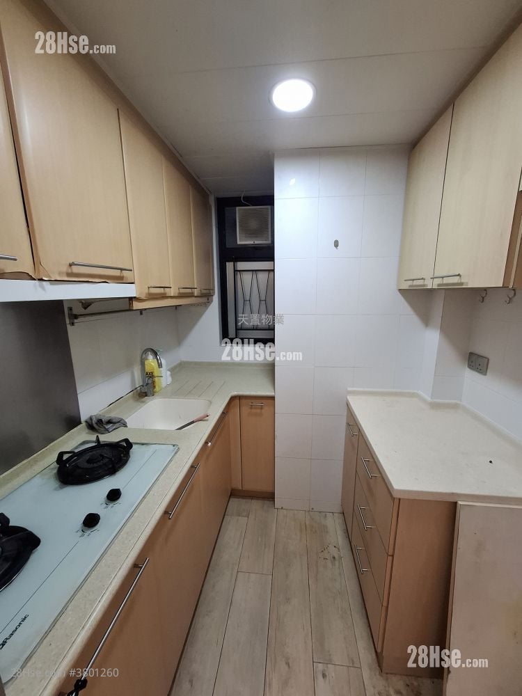 Villa Pinada House Rental 2 Bedrooms , 2 Bathrooms 574 ft²