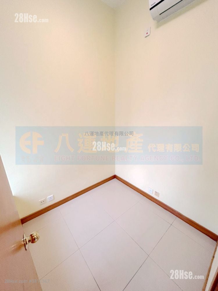 One New York Sell 1 Bedroom , 1 Bathroom 242 ft²