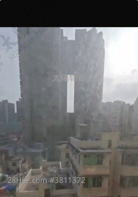 Cheong Shing Court Sell 3 Bedrooms 445 ft²