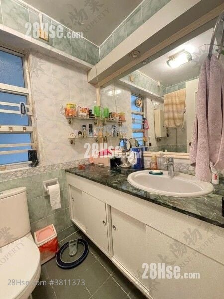 Whampoa Garden Sell 3 Bedrooms 797 ft²