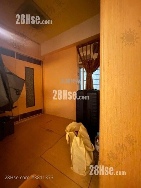 Whampoa Garden Sell 3 Bedrooms 797 ft²