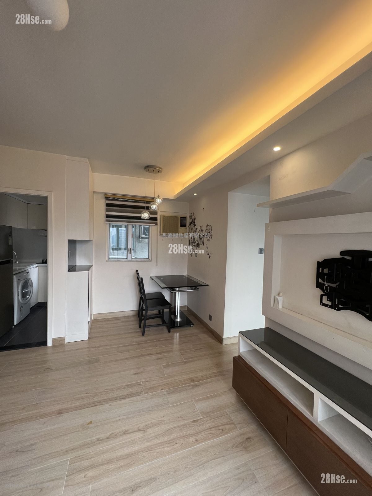 Sheungshui Town Center Sell 2 Bedrooms 401 ft²