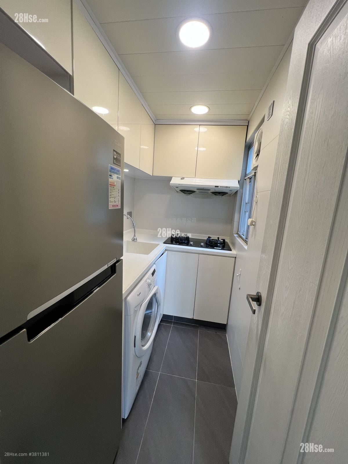 Sheungshui Town Center Sell 2 Bedrooms 401 ft²