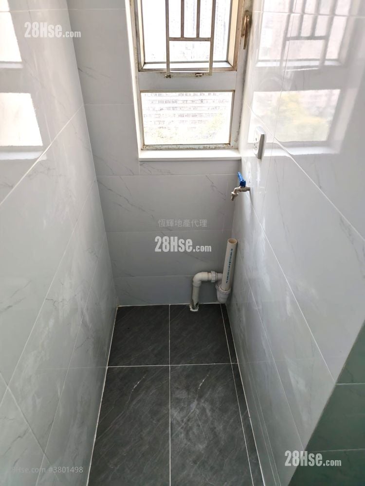 Healey Building Rental 1 Bedroom , 1 Bathroom 271 ft²