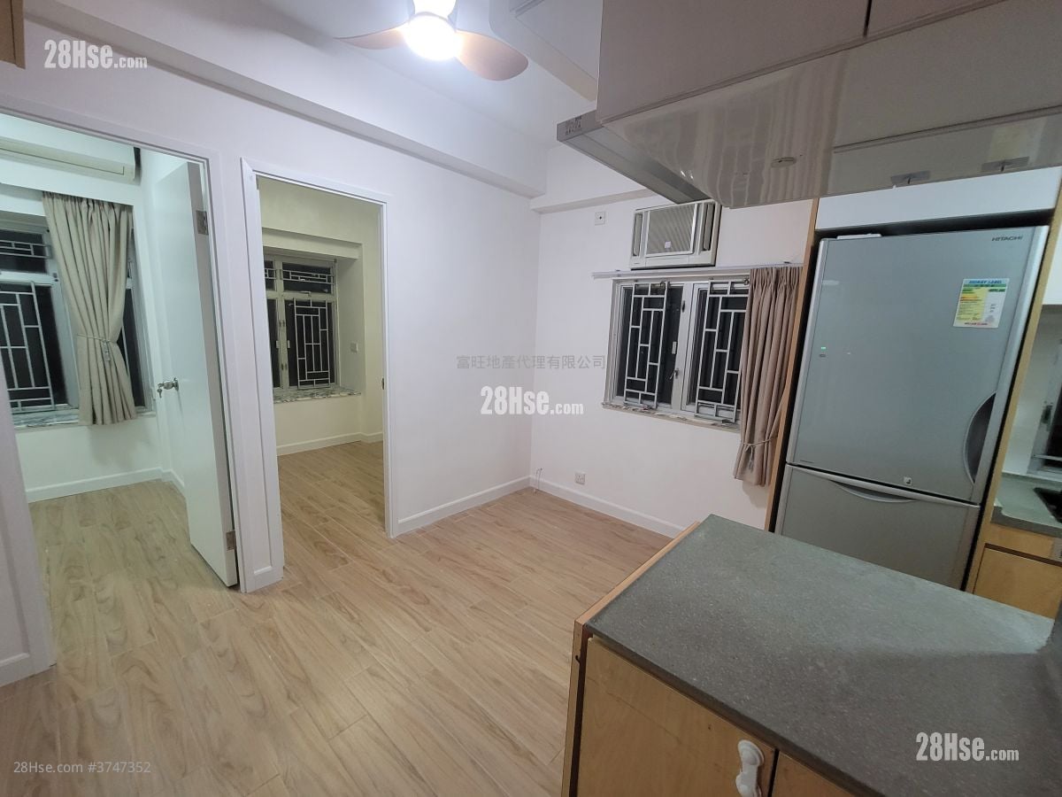 鸿威大厦 售盘 2 房 , 1 浴室 306 平方尺