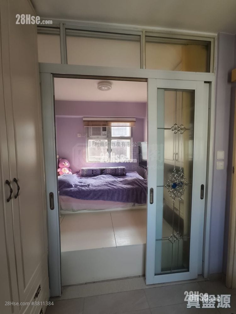 No.238 Fuk Wing Sell 2 Bedrooms , 1 Bathroom 343 ft²