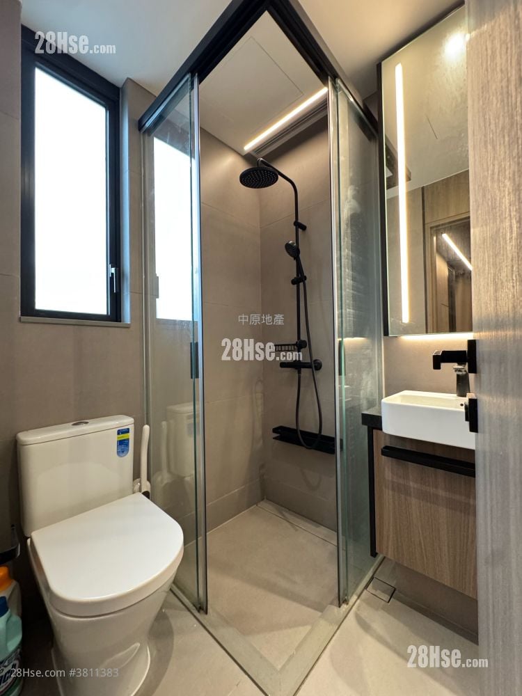 Larchwood 租盤 1 房 259 平方呎