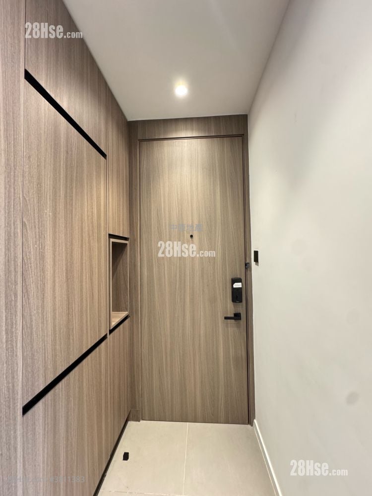 Larchwood 租盤 1 房 259 平方呎