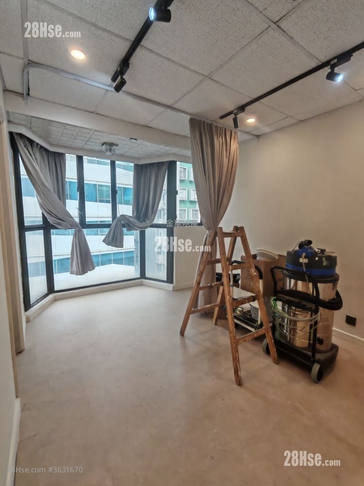 New Landwide Commercial Building Rental 1 Bedroom , 1 Toilet