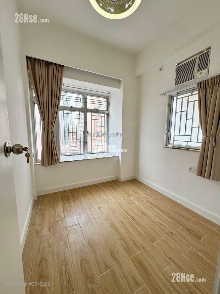 鸿威大厦 售盘 2 房 , 1 浴室 306 平方尺