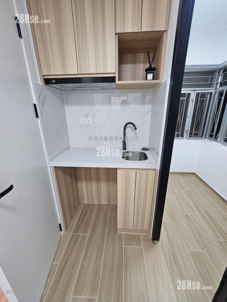 Chinese Mansion Rental 2 Bedrooms , 1 Bathroom 260 ft²