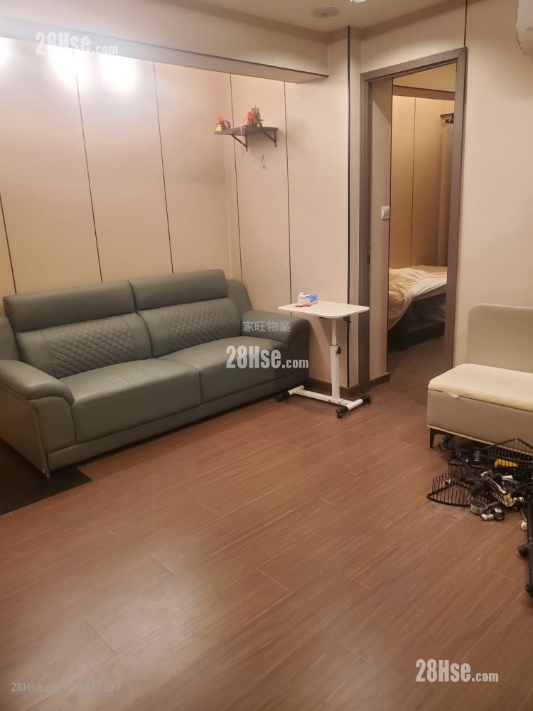 Kwong On Bank Branch Building Rental 5+ Bedrooms , 5+ Toilets