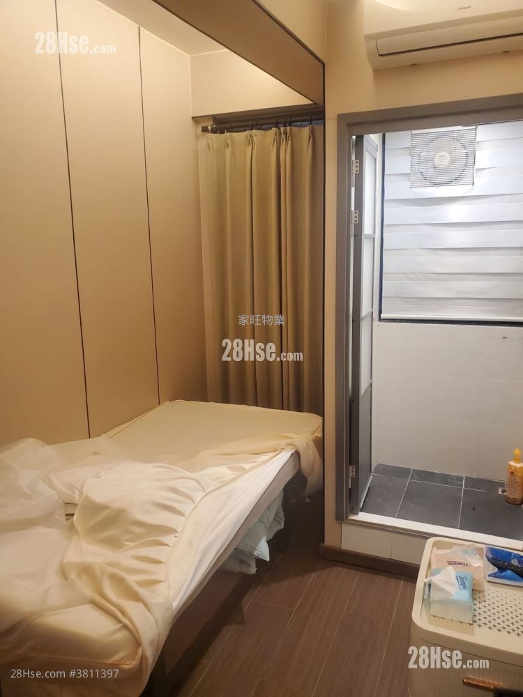 Kwong On Bank Branch Building Rental 5+ Bedrooms , 5+ Toilets