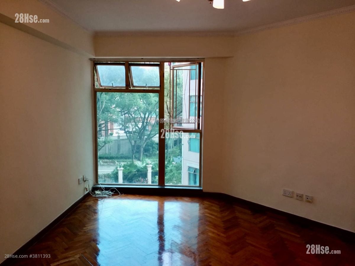 新峰花园 售盘 2 房 582 平方尺