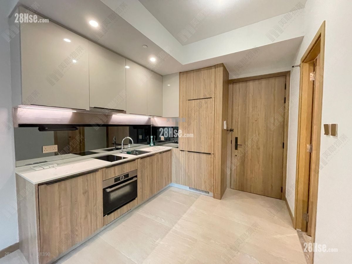 海日湾 II 售盘 1 房 313 平方尺