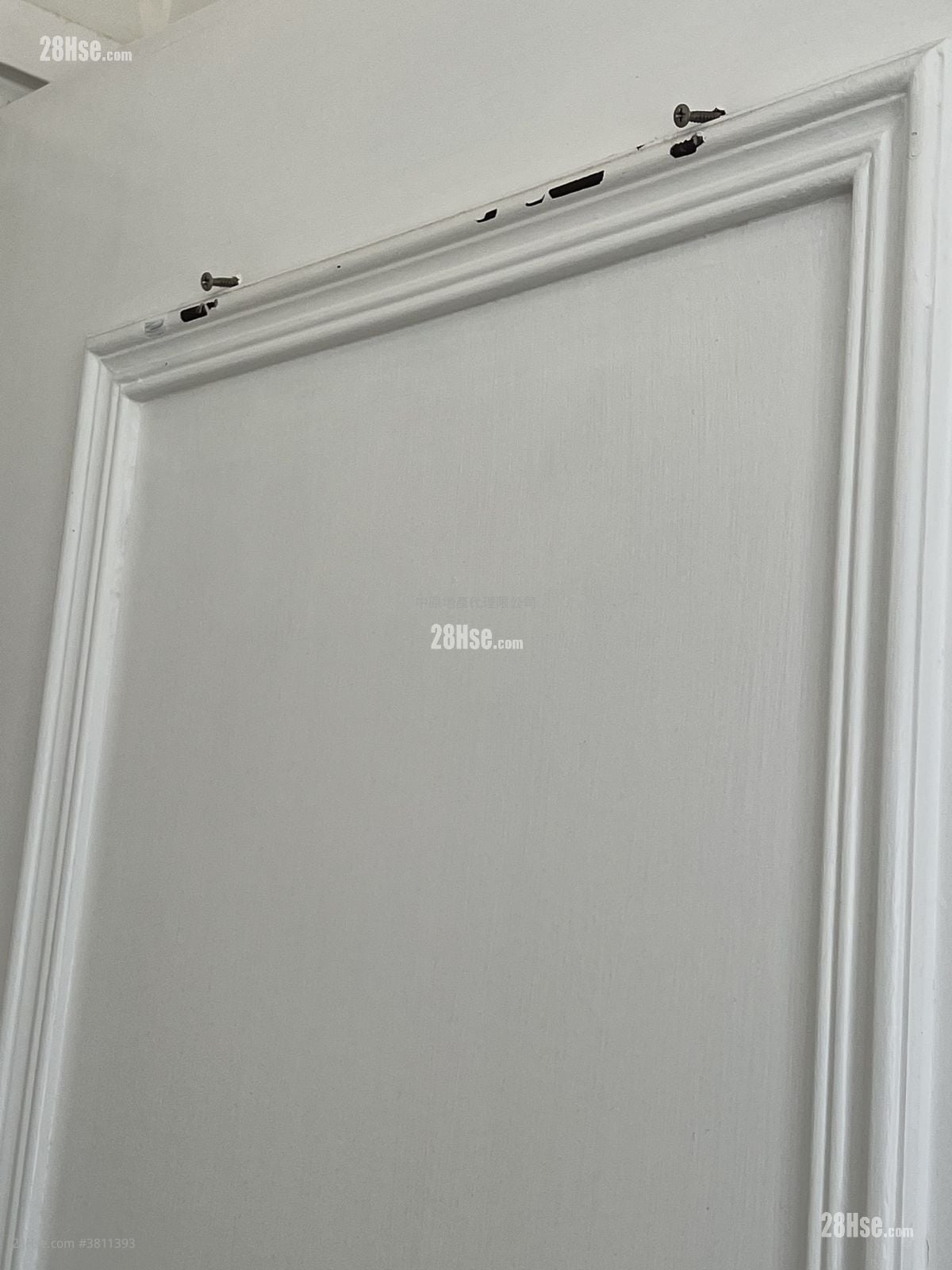 新峰花园 售盘 2 房 582 平方尺