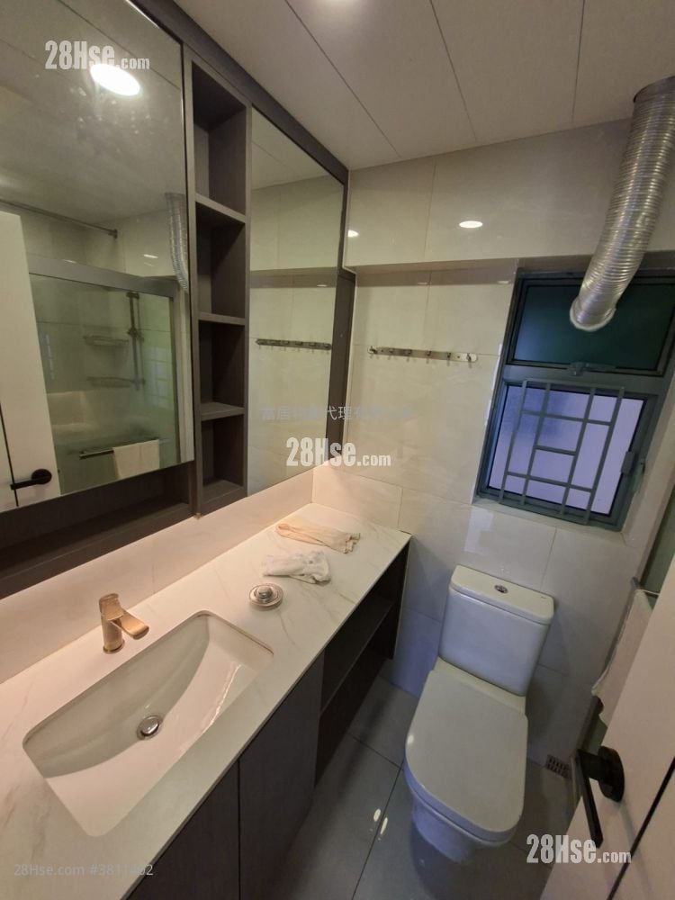 浪翠园 租盘 3 房 , 1 浴室 597 平方尺