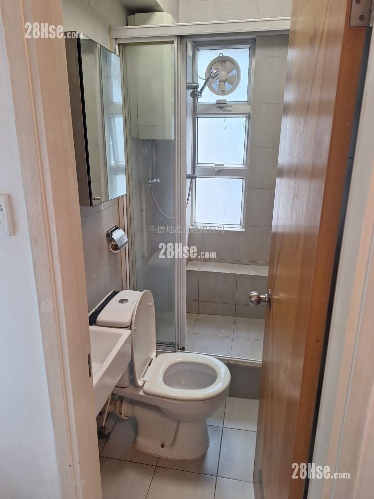 嘉易大廈 售盤 2 房 , 1 浴室 283 平方呎