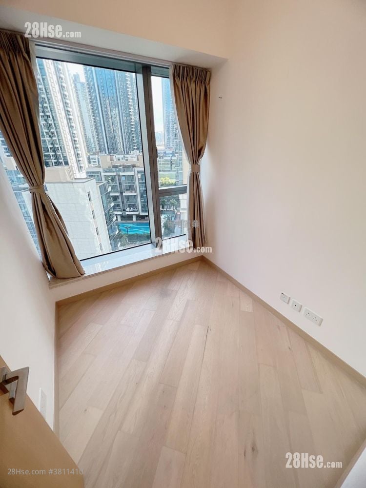 One Kai Tak(I) Sell 2 Bedrooms 531 ft²