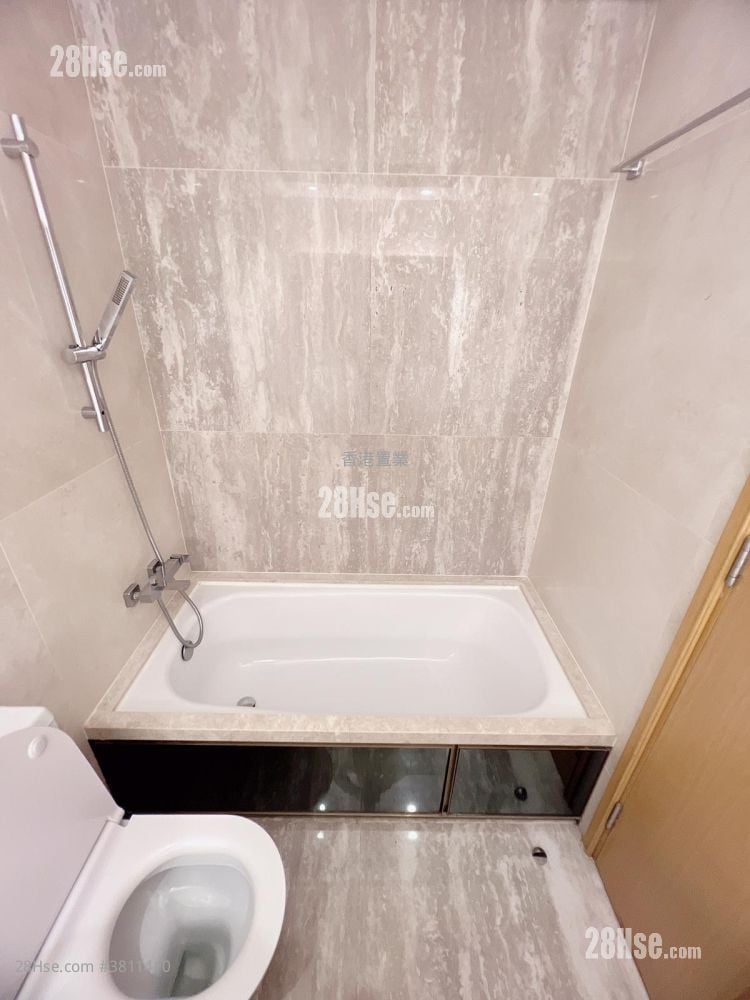 One Kai Tak(I) Sell 2 Bedrooms 531 ft²