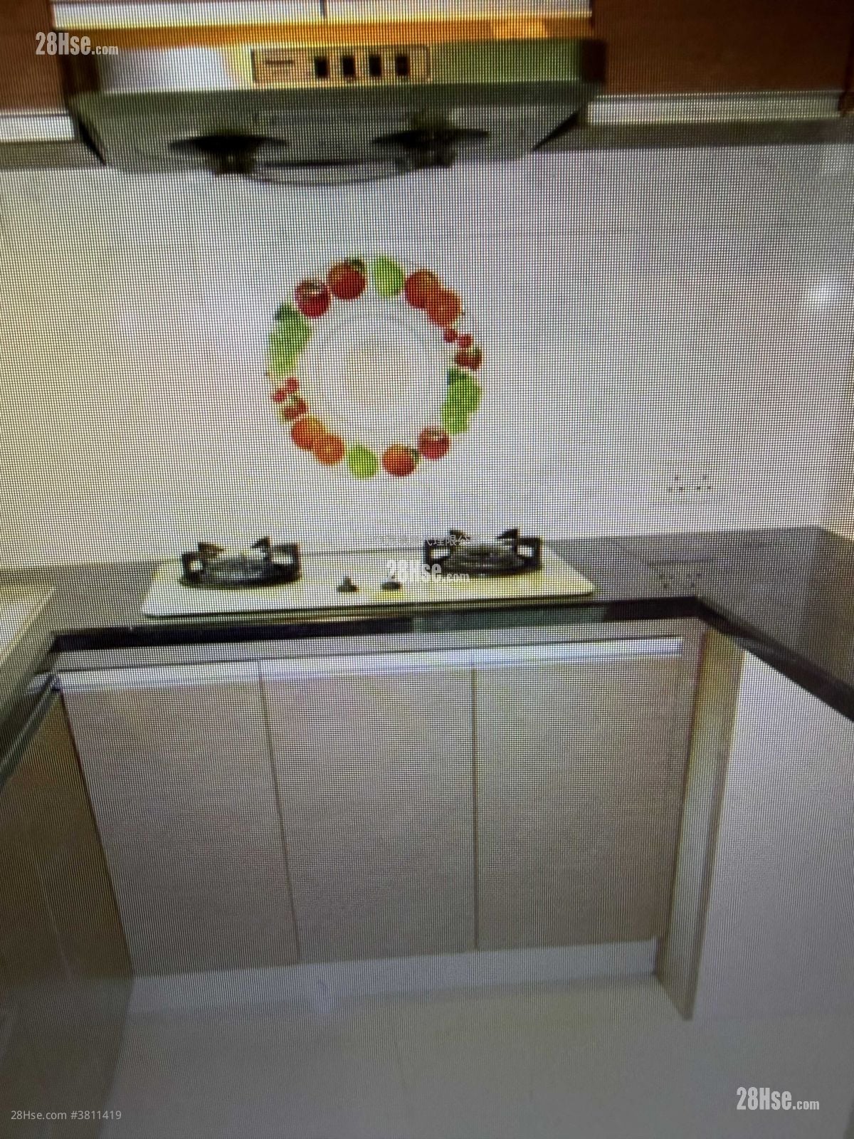 新峰花园 售盘 3 房 , 2 浴室 933 平方尺