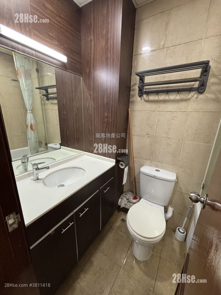 Flourish Mansion Rental 2 Bedrooms , 1 Bathroom 405 ft²