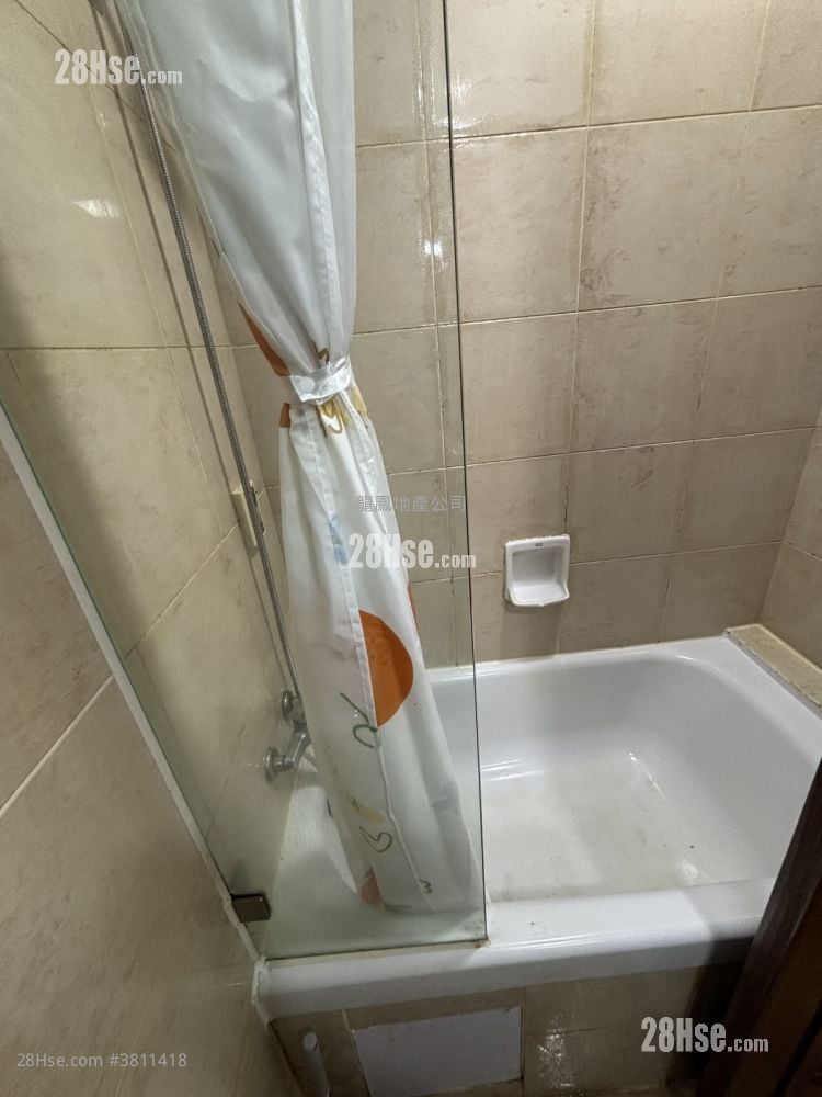 Flourish Mansion Rental 2 Bedrooms , 1 Bathroom 405 ft²