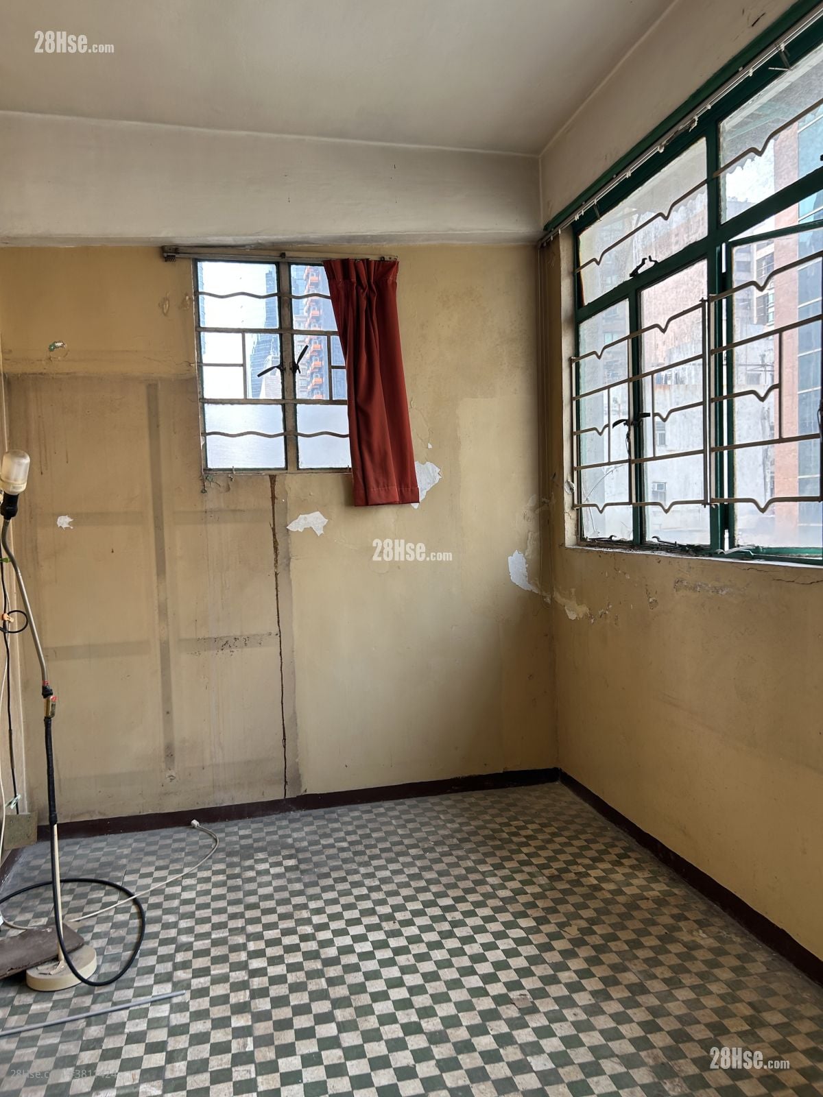 417 Shanghai Street Sell 3 Bedrooms , 1 Bathroom 526 ft²