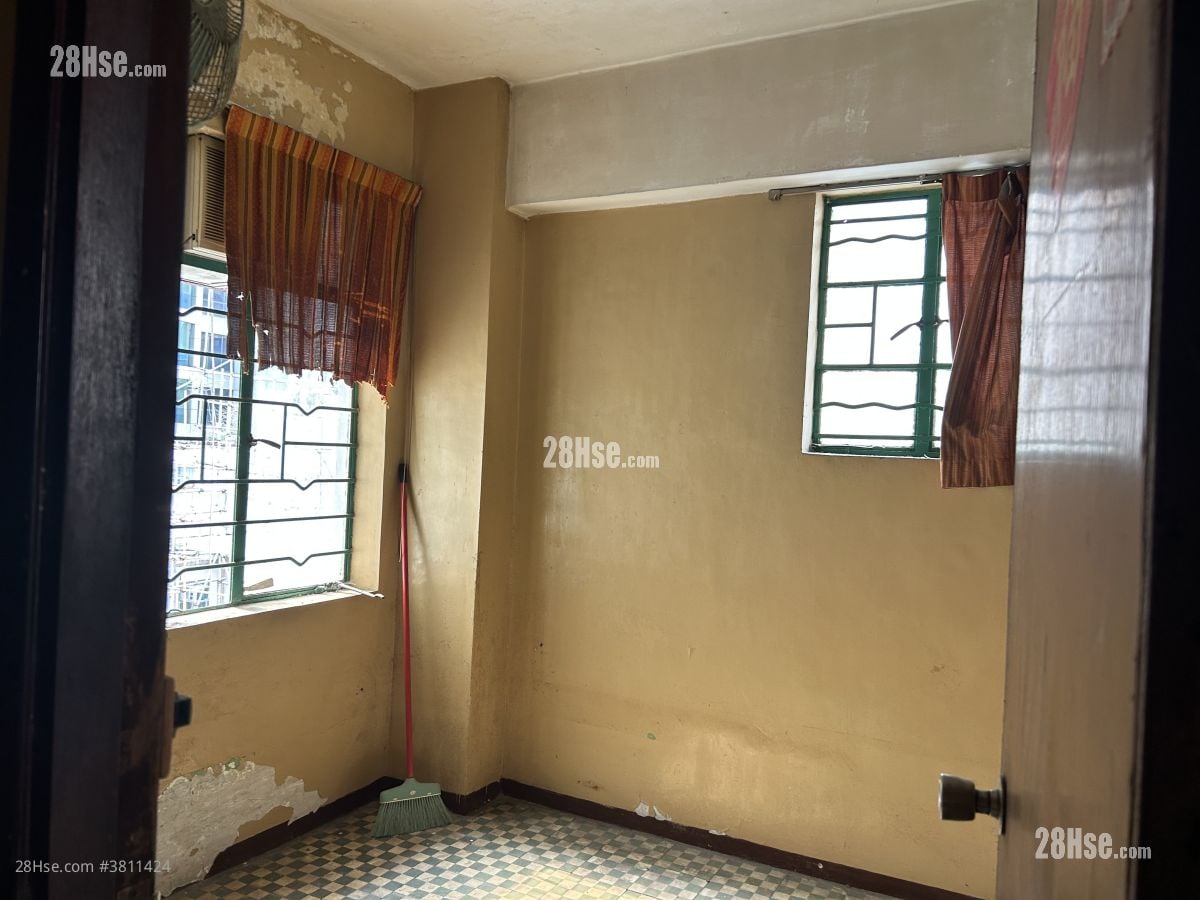 417 Shanghai Street Sell 3 Bedrooms , 1 Bathroom 526 ft²