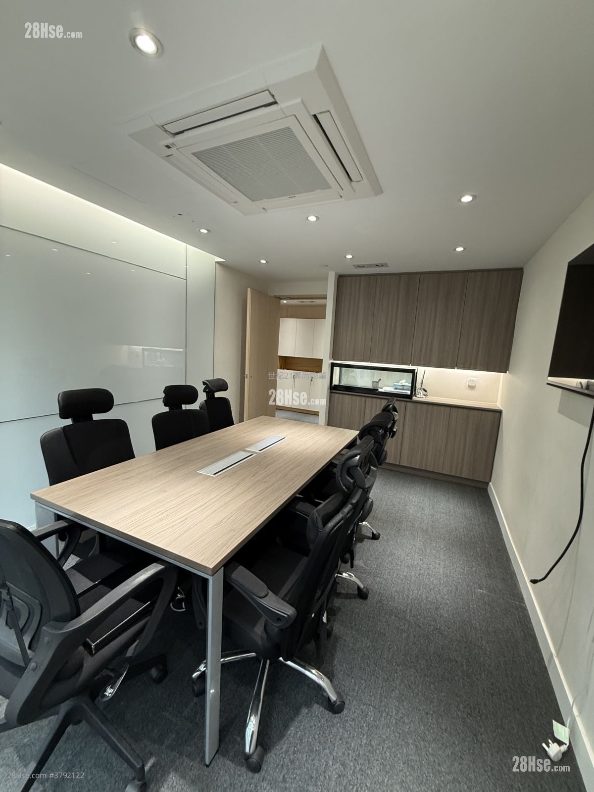 威灵顿街128号 租盘 3 房