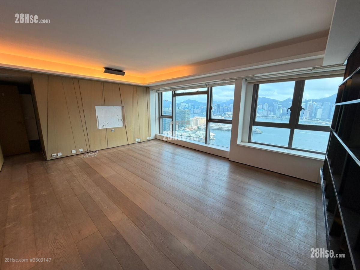 景观: 君临天下 租盘 3 房 , 3 浴室 1,061 平方尺