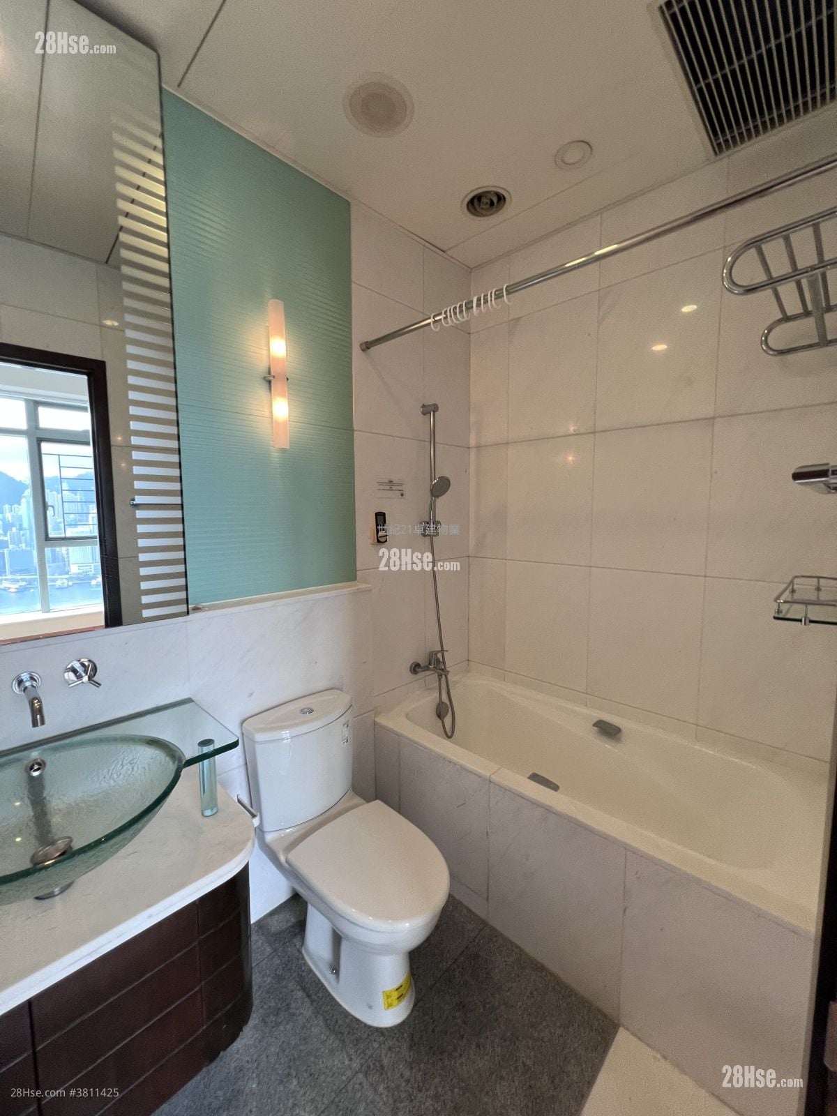 The Harbourside Rental 4 Bedrooms , 4 Bathrooms 2,334 ft²