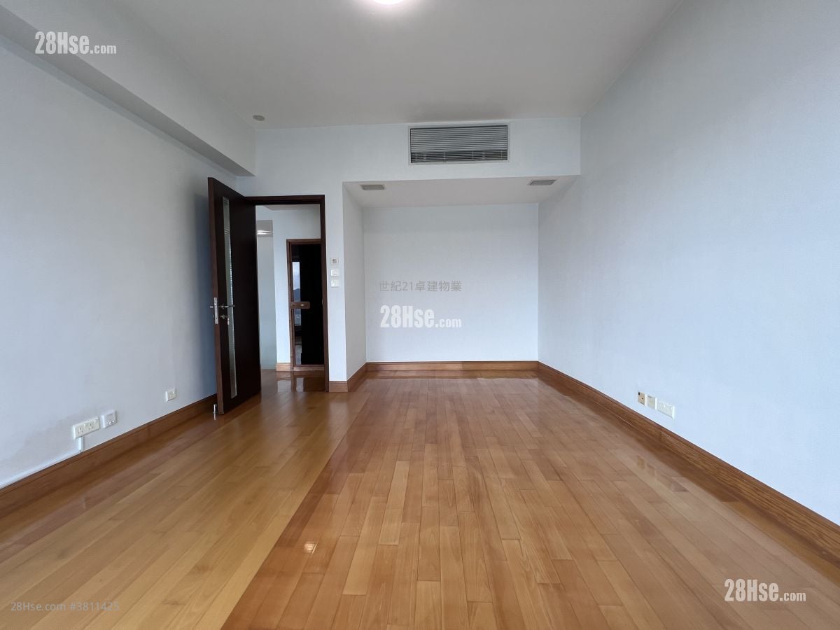 The Harbourside Rental 4 Bedrooms , 4 Bathrooms 2,334 ft²