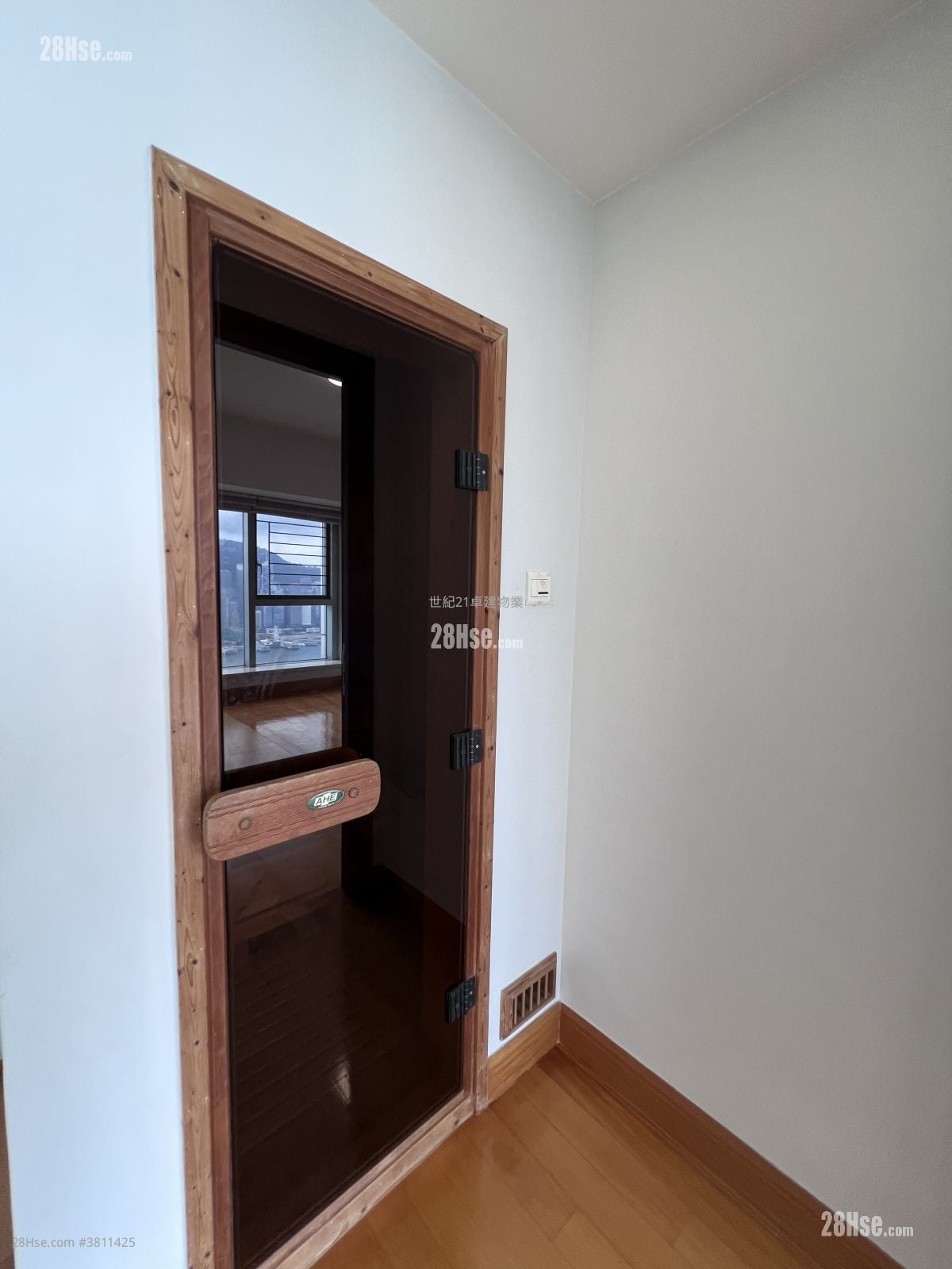 The Harbourside Rental 4 Bedrooms , 4 Bathrooms 2,334 ft²