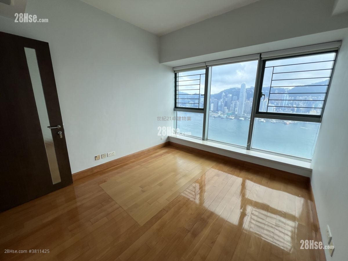 The Harbourside Rental 4 Bedrooms , 4 Bathrooms 2,334 ft²