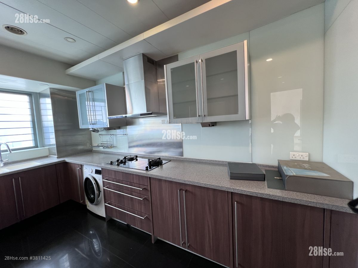 The Harbourside Rental 4 Bedrooms , 4 Bathrooms 2,334 ft²