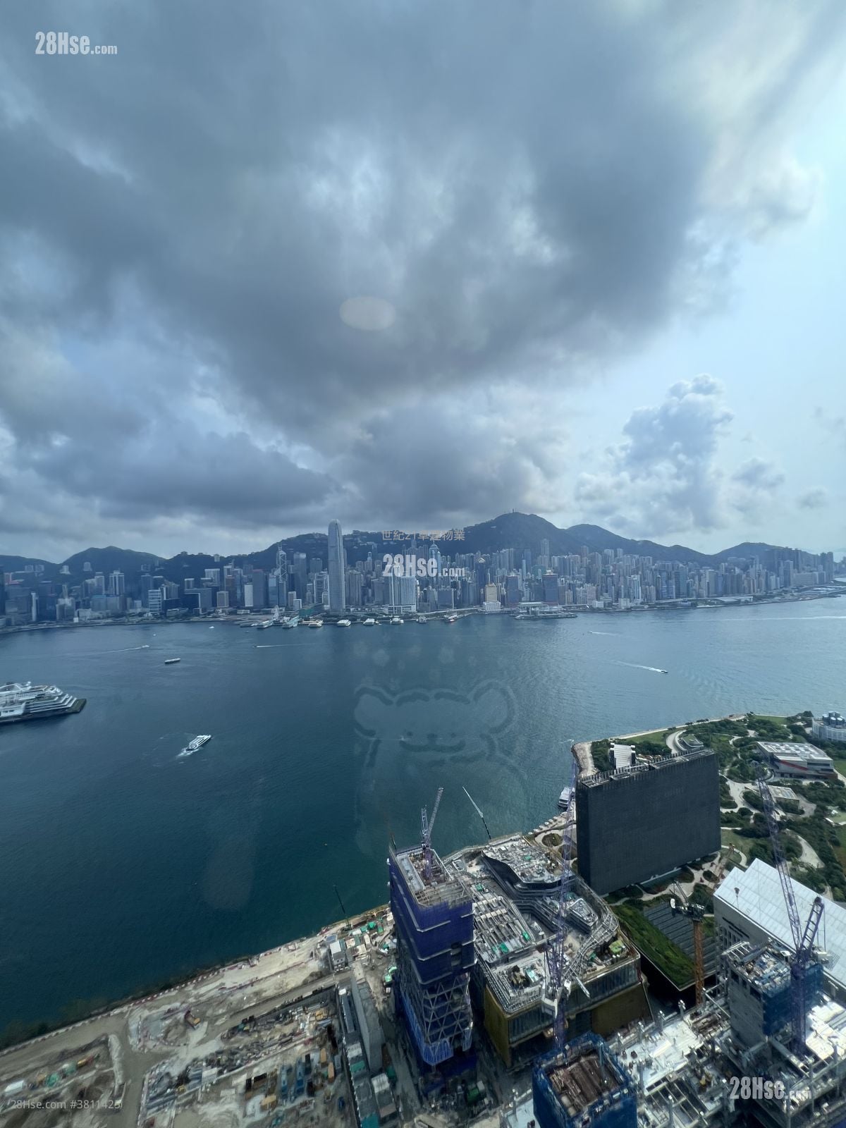 The Harbourside Rental 4 Bedrooms , 4 Bathrooms 2,334 ft²