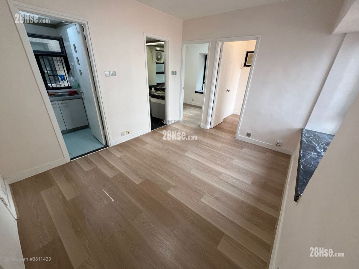 Wing Kwong St  Wing Fai  Rental 2 Bedrooms , 1 Bathroom 321 ft²