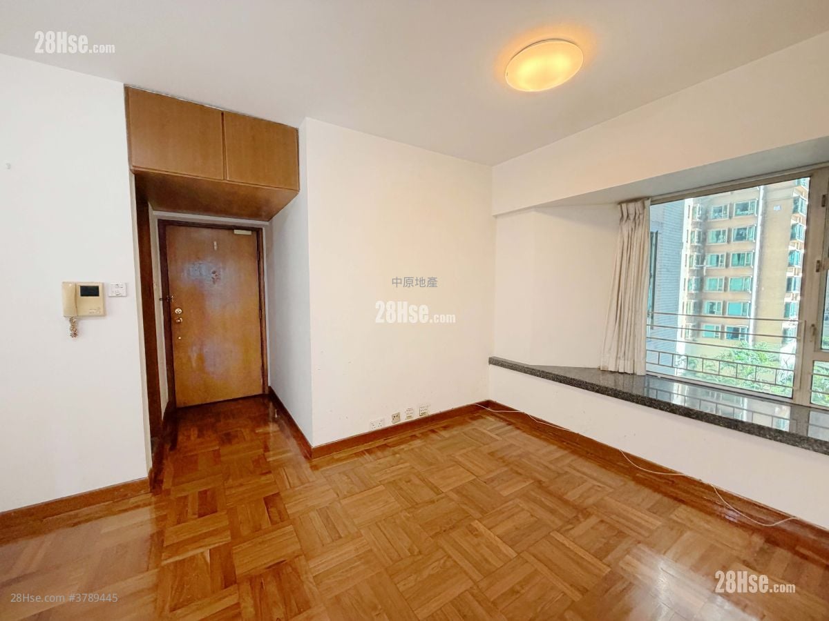 新宝城 售盘 2 房 , 2 浴室 434 平方尺