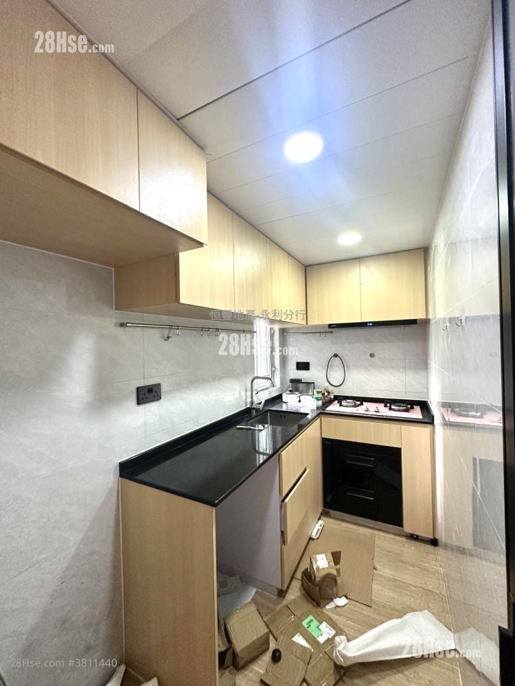 Walton Estate Sell 3 Bedrooms , 1 Bathroom 434 ft²