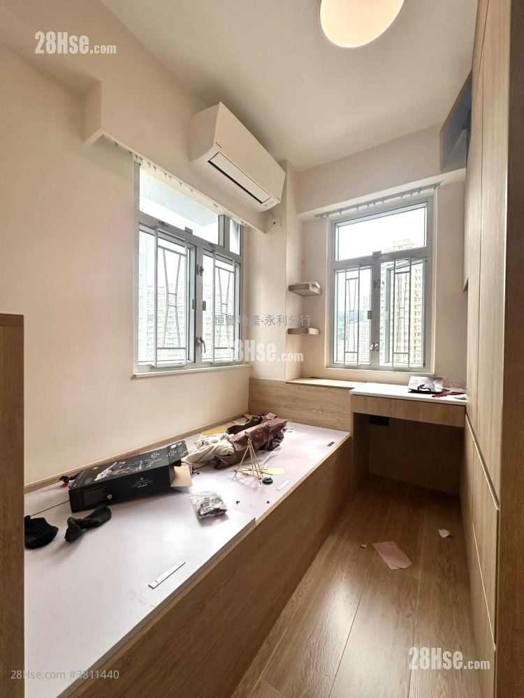 Walton Estate Sell 3 Bedrooms , 1 Bathroom 434 ft²