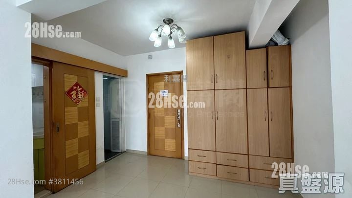 Trend Plaza Sell 1 Bedroom 325 ft²