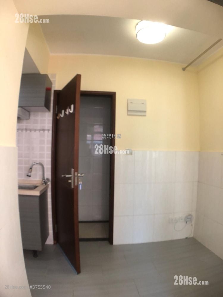 唐樓 售盤 3 房 , 3 浴室 452 平方呎