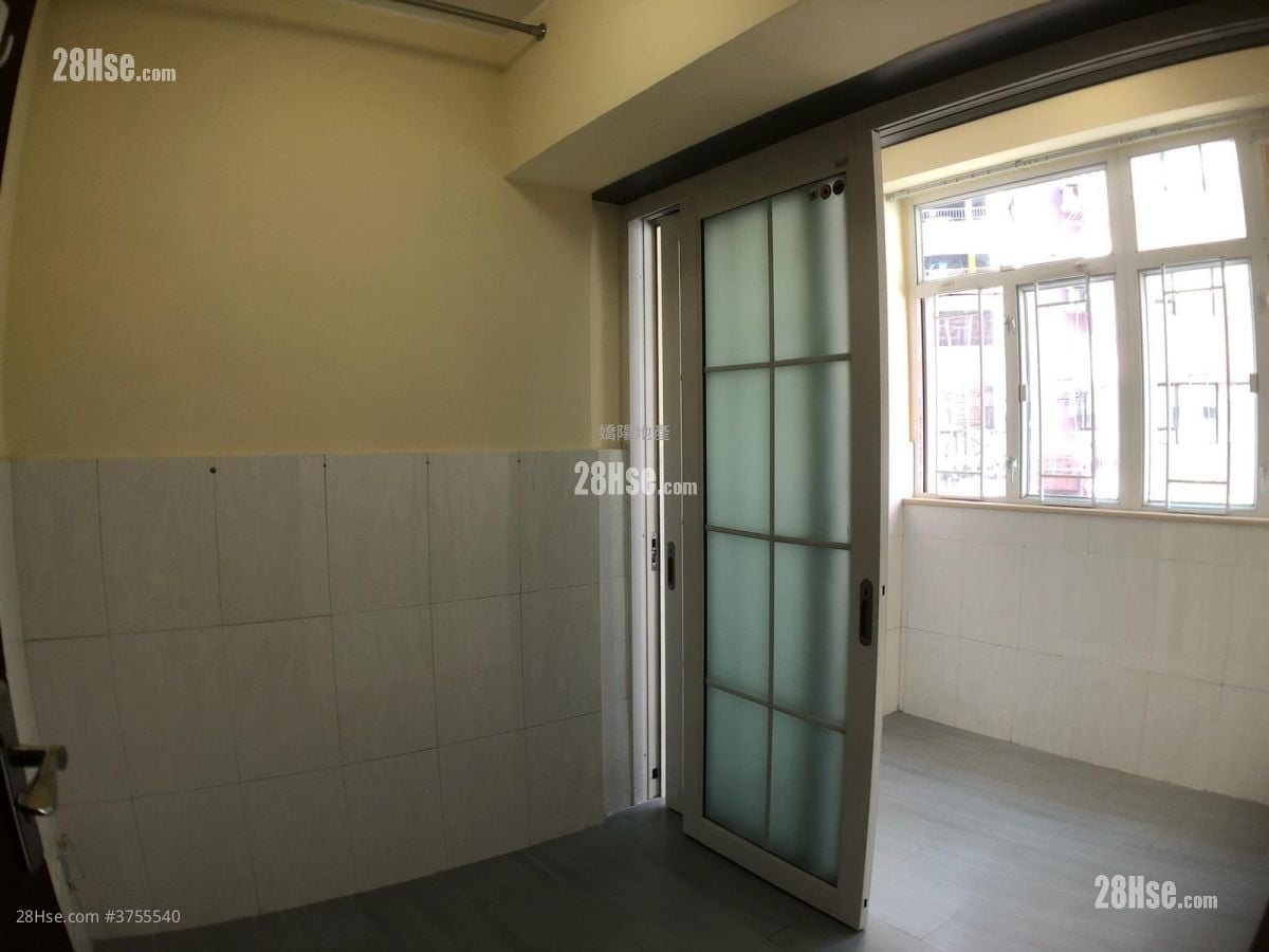 唐樓 售盤 3 房 , 3 浴室 452 平方呎