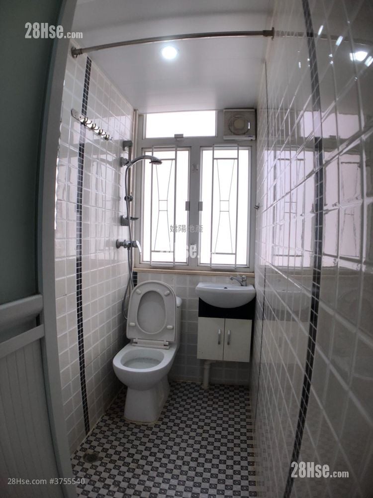 唐樓 售盤 3 房 , 3 浴室 452 平方呎