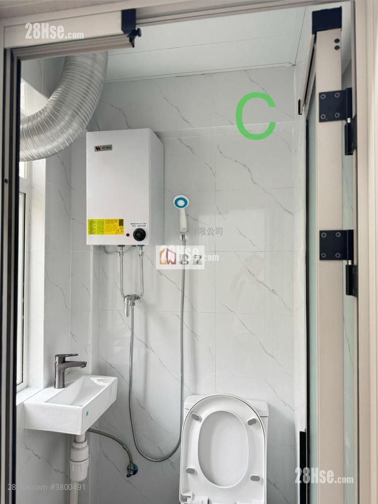 Nam Cheong Building Rental Studio , 1 Bathroom 110 ft²