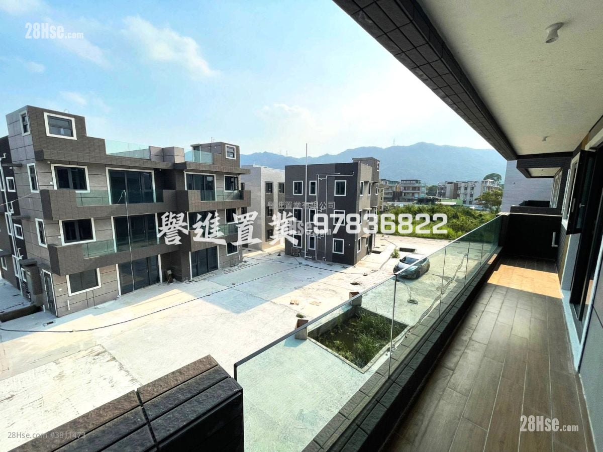 村屋 售盘 3 房 , 1 浴室 700 平方尺