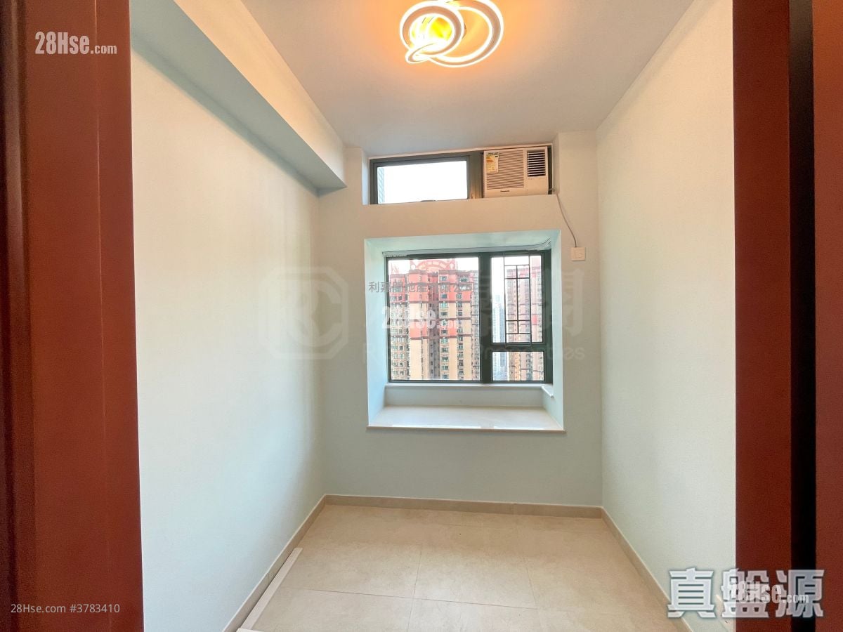 蔚蓝湾畔 租盘 2 房 , 1 浴室 490 平方尺