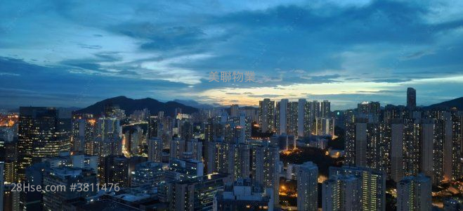 The Apex Sell 3 Bedrooms , 1 Bathroom 559 ft²