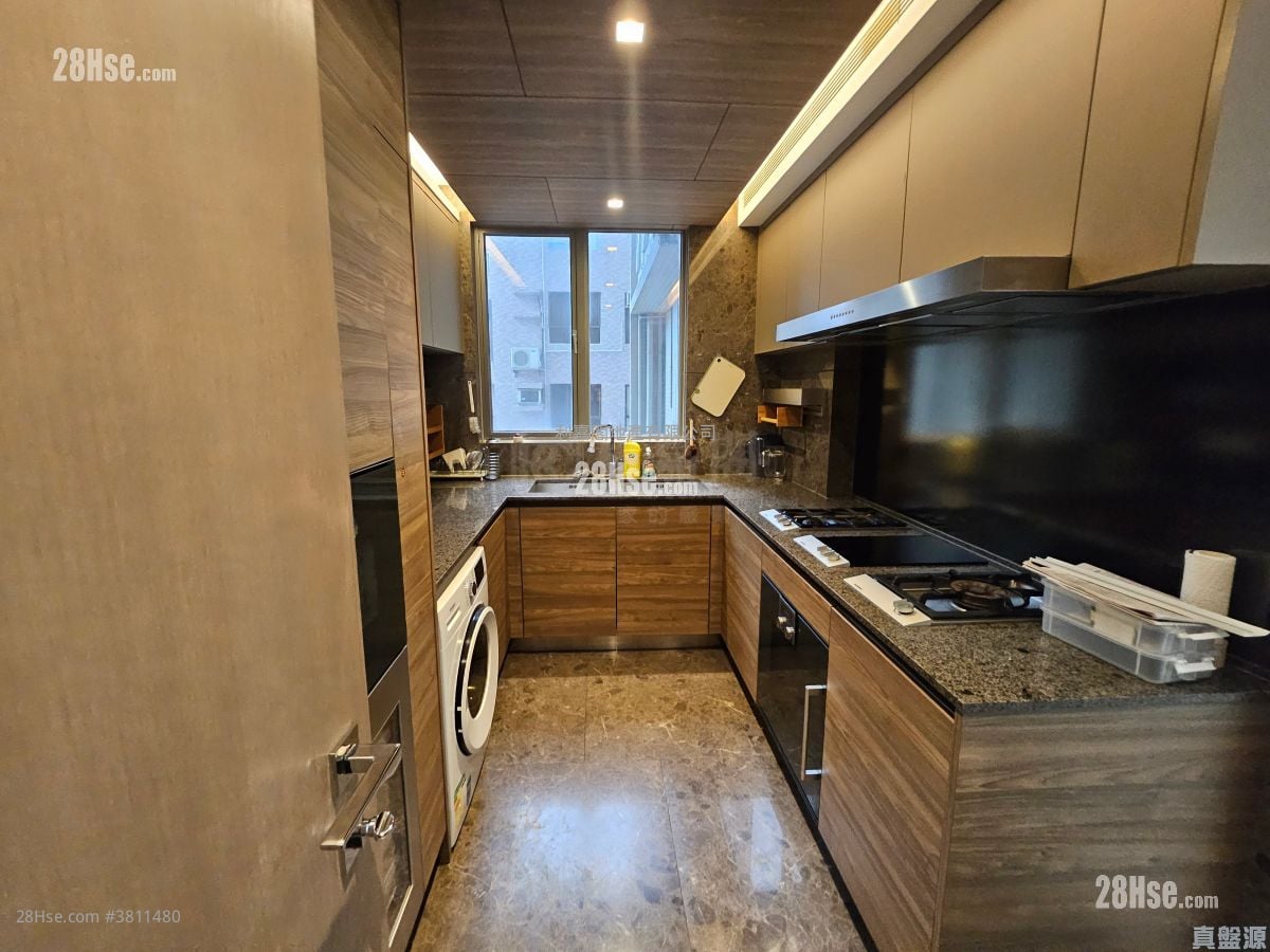 明寓 租盘 3 房 , 2 浴室 1,304 平方尺